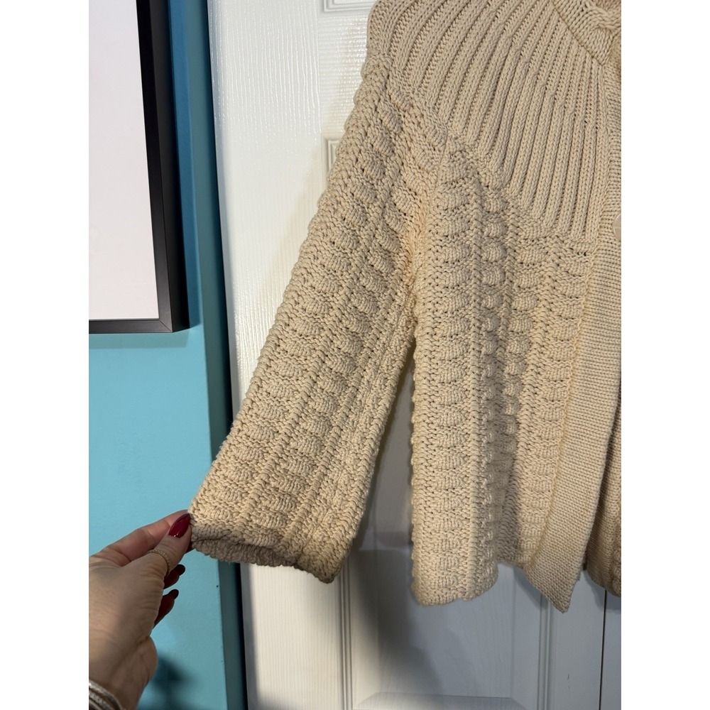Leo & Nicole Women's Cardigan Sweater Beige Size Small - Picture 3 of 6